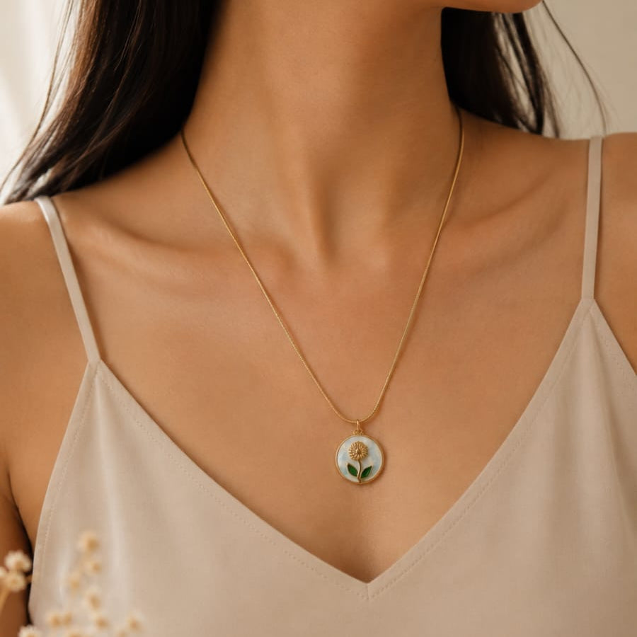 Daisy Blue Neck Chain