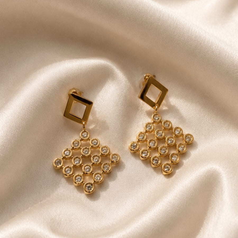 Daiog Earrings