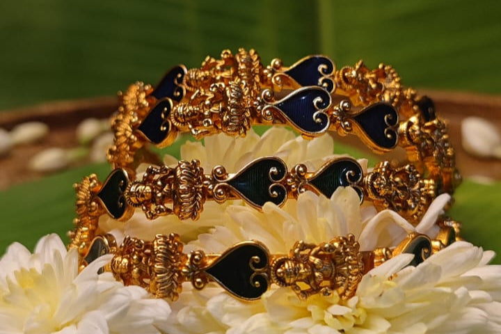 Lakshmi Palakka Bangles